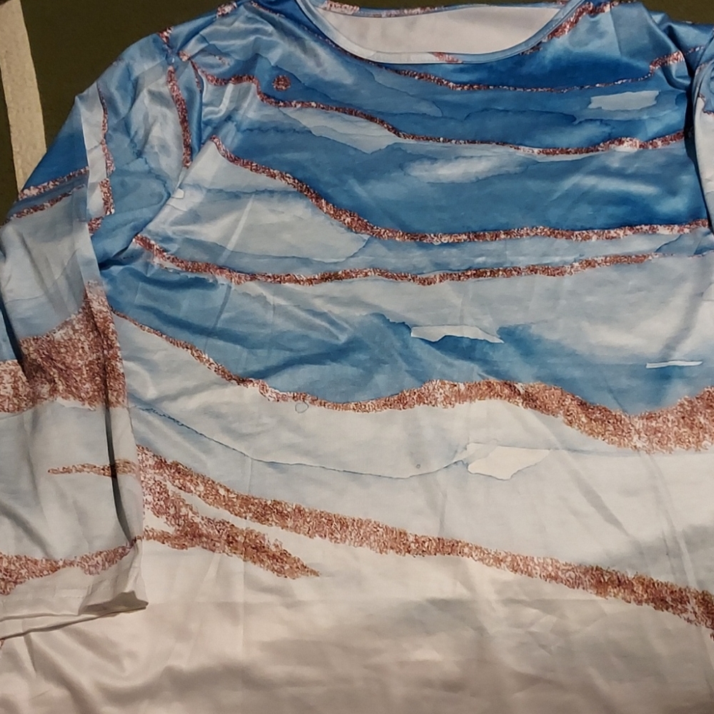 3/4 sleeve shirt